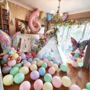 Glamping 6th birthday kids party decorations