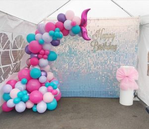 Under the sea themed party decorations