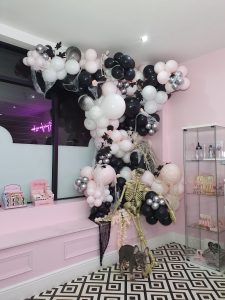 Halloween balloon display